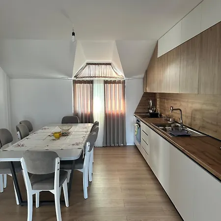 Apartament Mera 2 *